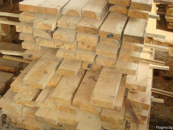 Доска брус для строительства