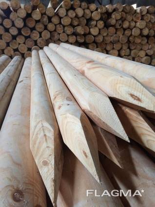 Machine Rounded poles ( Ukraine) оцилиндрованные колья сосна