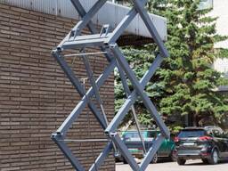 Ножичен повдигач с товароносимост 1500 кг