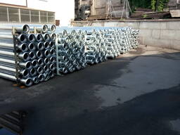 Pipeline with quick-release couplings