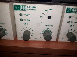 Продам реле време RELOG 6TZ 60/220V.
