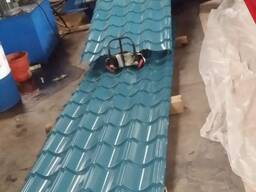 Профнастил и металлочерепиц / Гофрированные . T-образнные . LBR . Q плитки