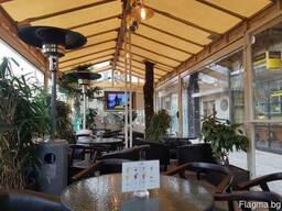 Работающее кафе в самом центре Софии