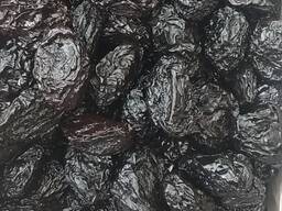 Слива сушеная (чернослив) сорт ИСПАН, с косточек Влажность от 20 до 24 % за кг 130 шт.